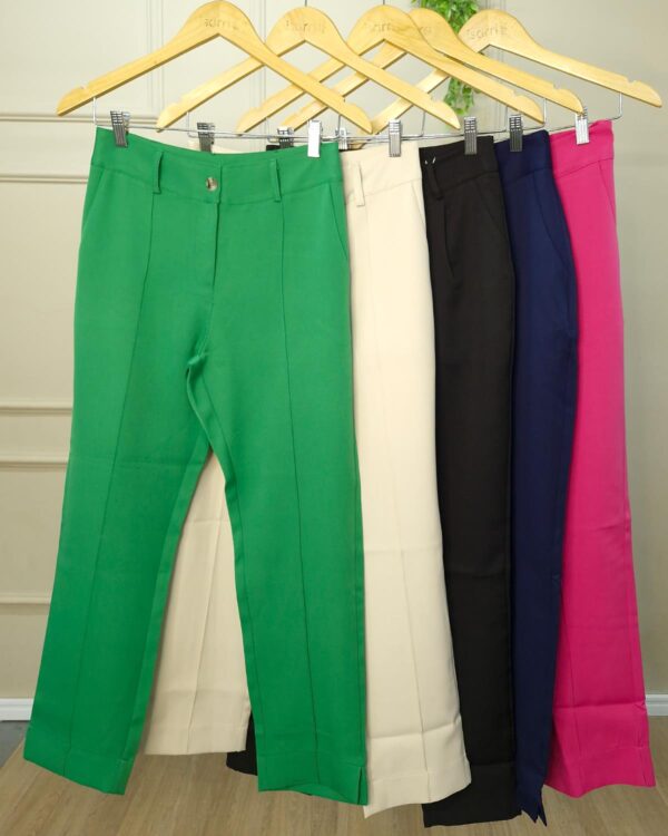 Calça Alfaiataria com Friso e Bolso Feminina - Imagem 5